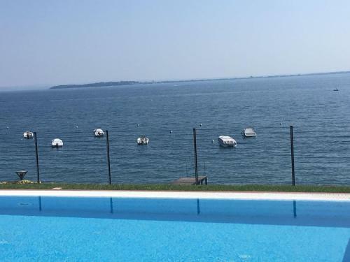 Splendid Apartment In Padenghe Sul Garda Bs With Garden