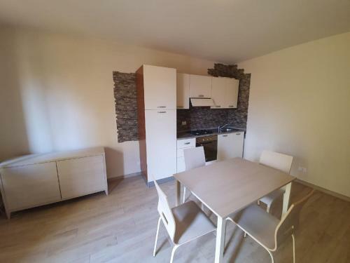 Homey Apartment In Serle Near Centre