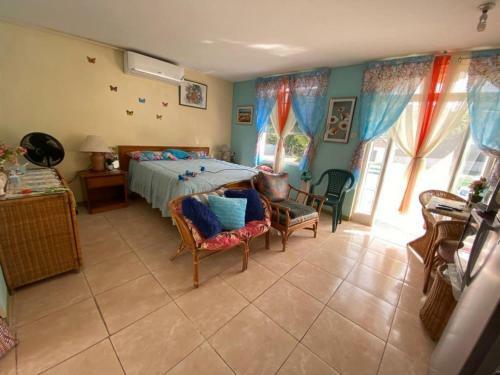 Apartamento Beautiful 1-bed Beach Side Studio
