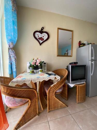 Apartamento Beautiful 1-bed Beach Side Studio