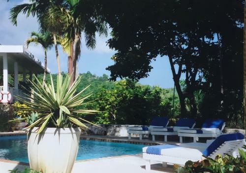 Impeccable 3-bed Villa In Montego Bay