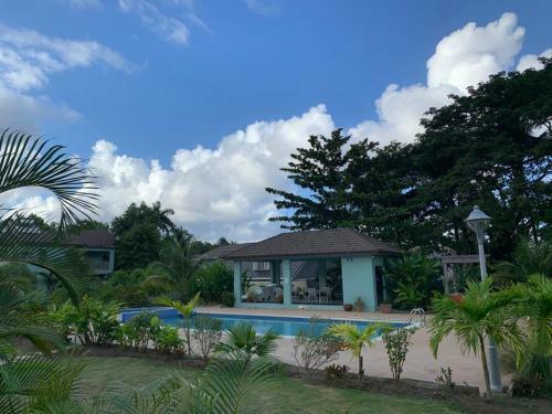 Water Mills- Beach Apartments