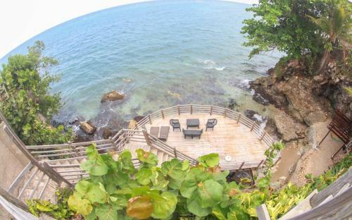 Hostal Afibaviewbeachfrontproperty