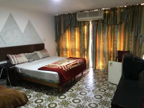 Aqaba Qazar Hotel