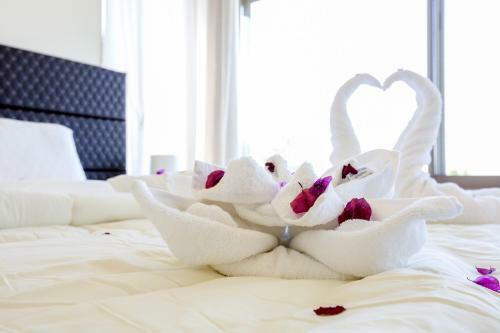 Apartamento Mazaya Hotel Suites