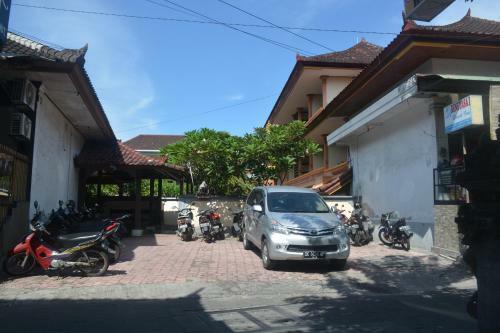 Hostal Beneyasa Beach Inn I