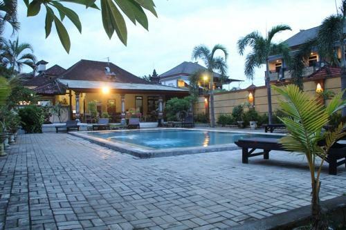Hostal Beneyasa Beach Inn I