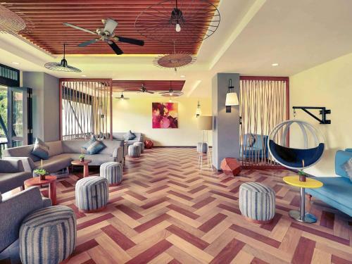 Hotel Manado Tateli Beach Resort