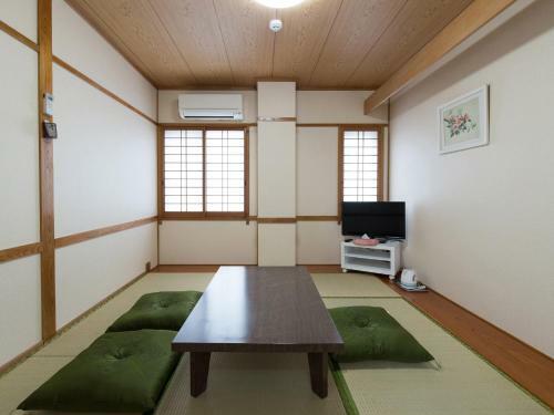 Hostal Guest House Aihama