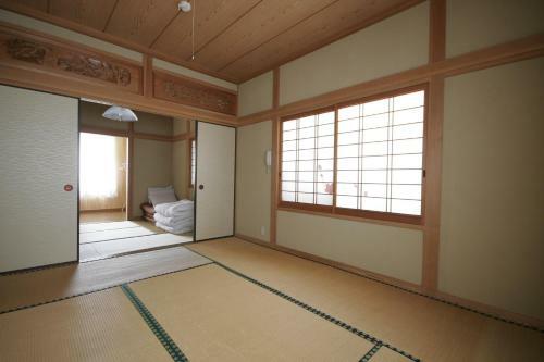 Ueda Detached House / Vacation Stay 55215