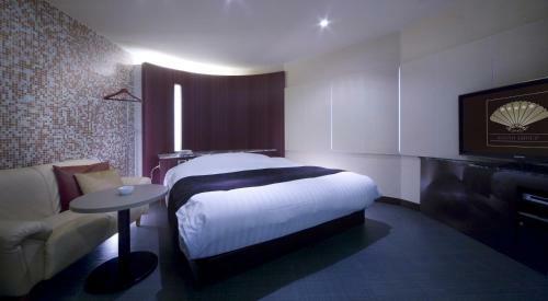 Hotel Glow Yokkaichi (Adult Only)