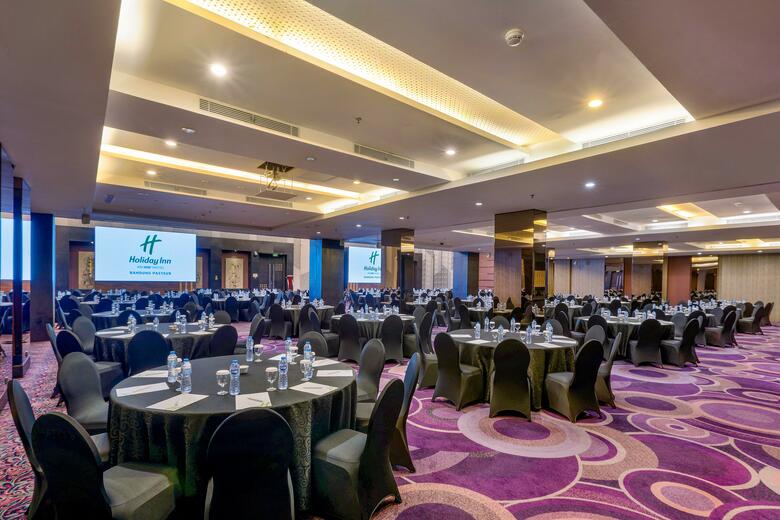 Aston Primera Pasteur Hotel And Convention Center