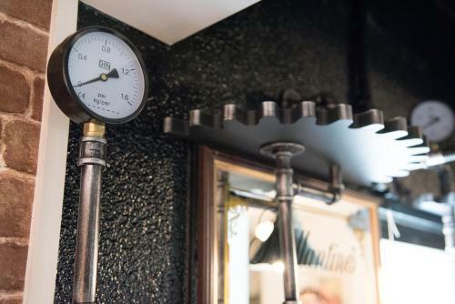 Apartamentos Ellintons House