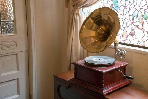 Apartamentos Ellintons House