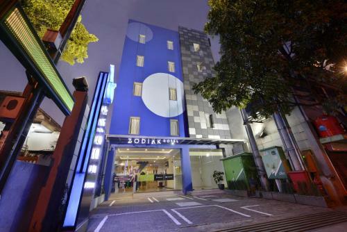 Hotel Zodiak At Paskal