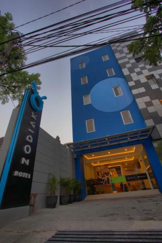 Hotel Zodiak At Paskal