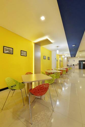 Hotel Zodiak At Paskal