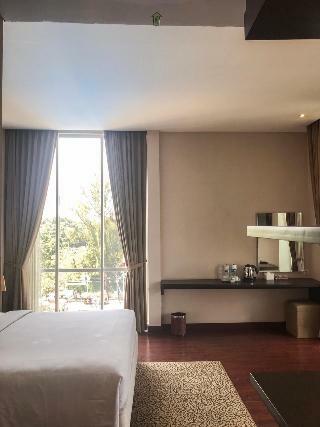 Oasis Siliwangi Sports Hotel