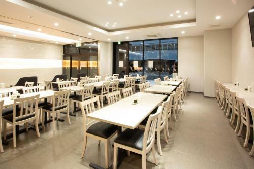 Hotel Kuretake Inn Osaka Midousuji Hommachi