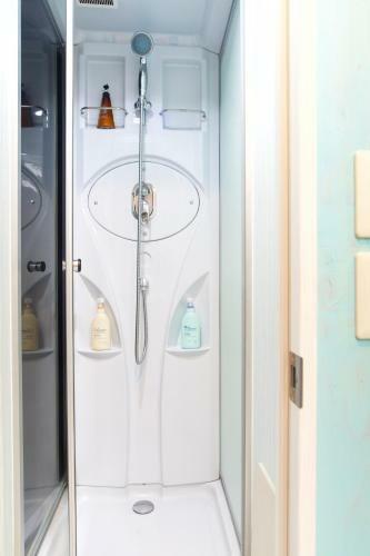 Apartamentos Frontier 24 Stylish Suite 402