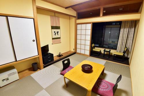 Shirahama Yasuragi No Yado Tomarigi