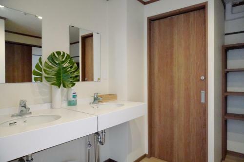 Aparthotel Japanese House Osaka Sennan Hotel??????????