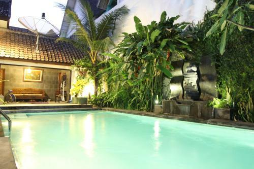 Hostal Griya Yunika