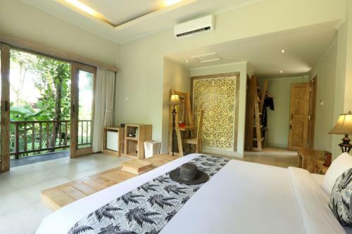Kajane Yangloni At Ubud Bali