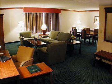 Hotel Holiday Inn Select La Mirada