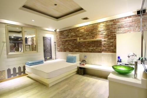 Dongrae Vov Hotel