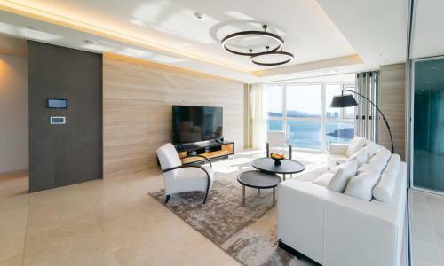 Hotel Grand Lct Residence