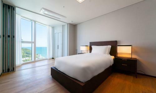 Hotel Grand Lct Residence