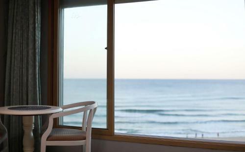 Motel Naksan World Beach