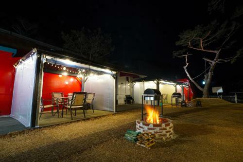 Gapyeong Mona Camping Park Caravan