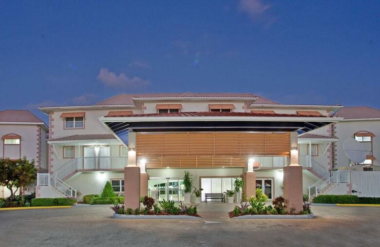 Hotel Grand Caymanian Resort