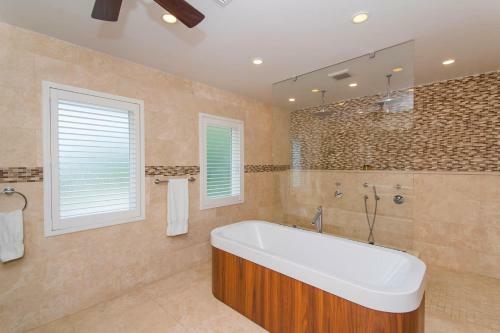 Villa Mora By Grand Cayman Villas
