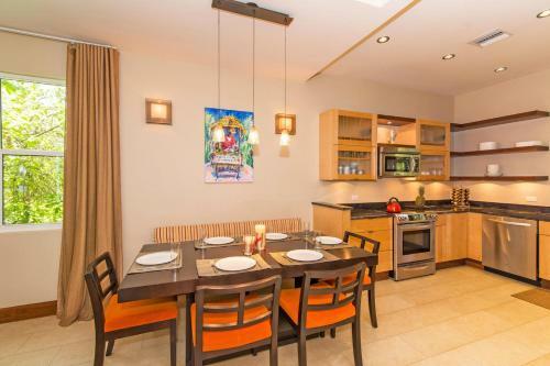 Mango Cottage By Grand Cayman Villas