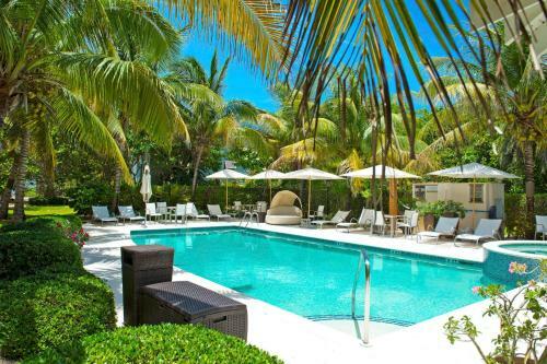 Mango Cottage By Grand Cayman Villas