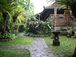 Alas Petulu Cottages