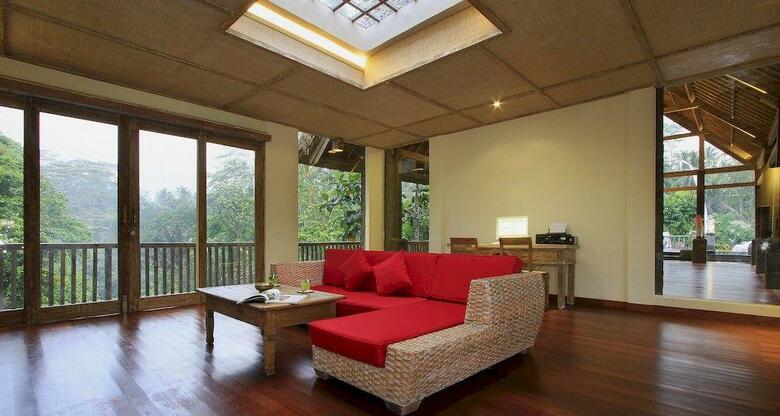 Hotel The Kayon Resort