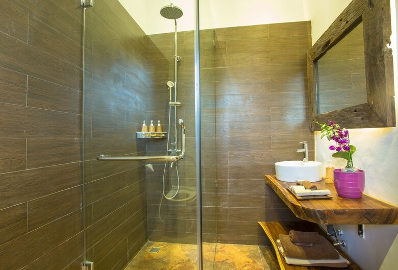 Hostal The Samara Villas & Restaurant