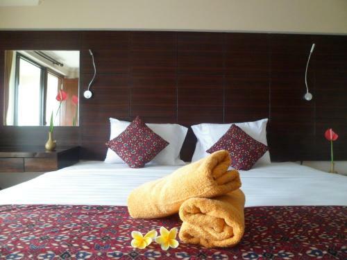 Hostal Nuriani Restaurant And Rooms