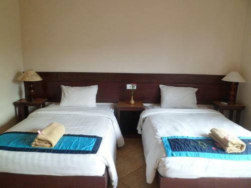 Hostal Nuriani Restaurant And Rooms