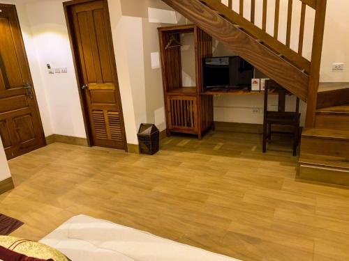 Hostal Riverside Guesthouse Luangprabang