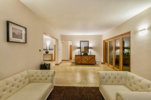 Aryana Boutique Hotel
