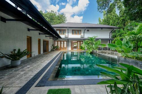 Aryana Boutique Hotel