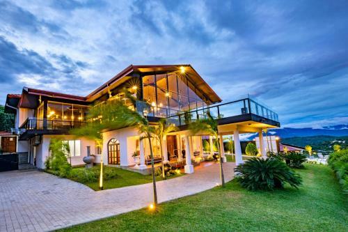 Hotel Fox Kandy By Fox Resorts