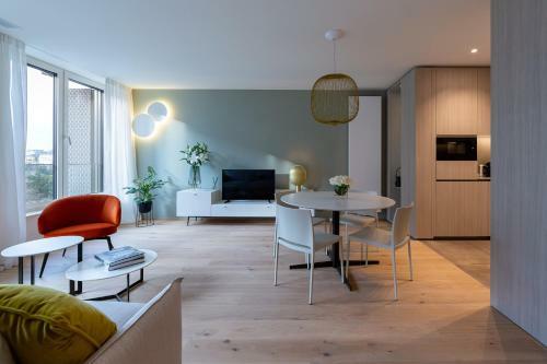 The Central - Luxury Aparthotel