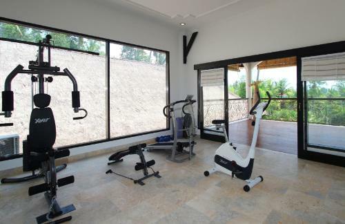 Hostal Frangipani Villas
