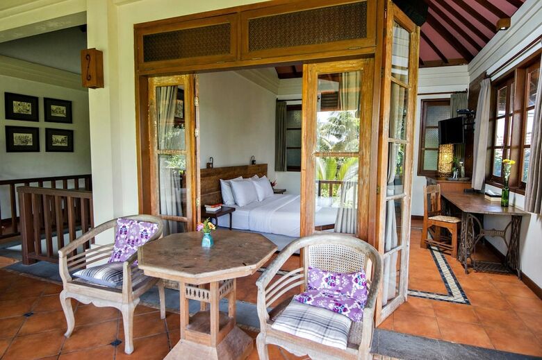 Hostal Omah Apik